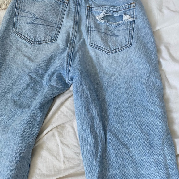 American Eagle Jeans - Picture 2 of 3